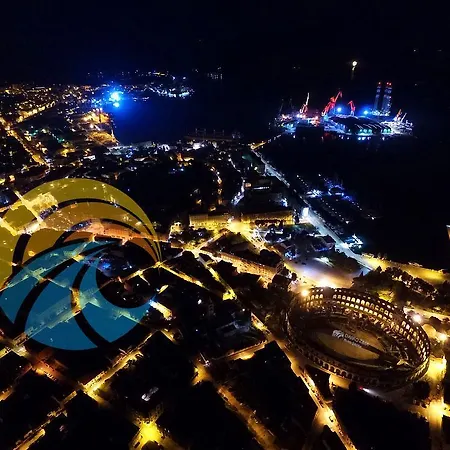 Doris 1558 * プーラ