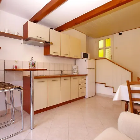 Apartamento Doris 1558 Pula