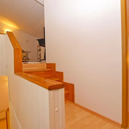 Doris 1558 아파트 *