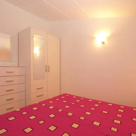 Appartement Doris 1558 Pula